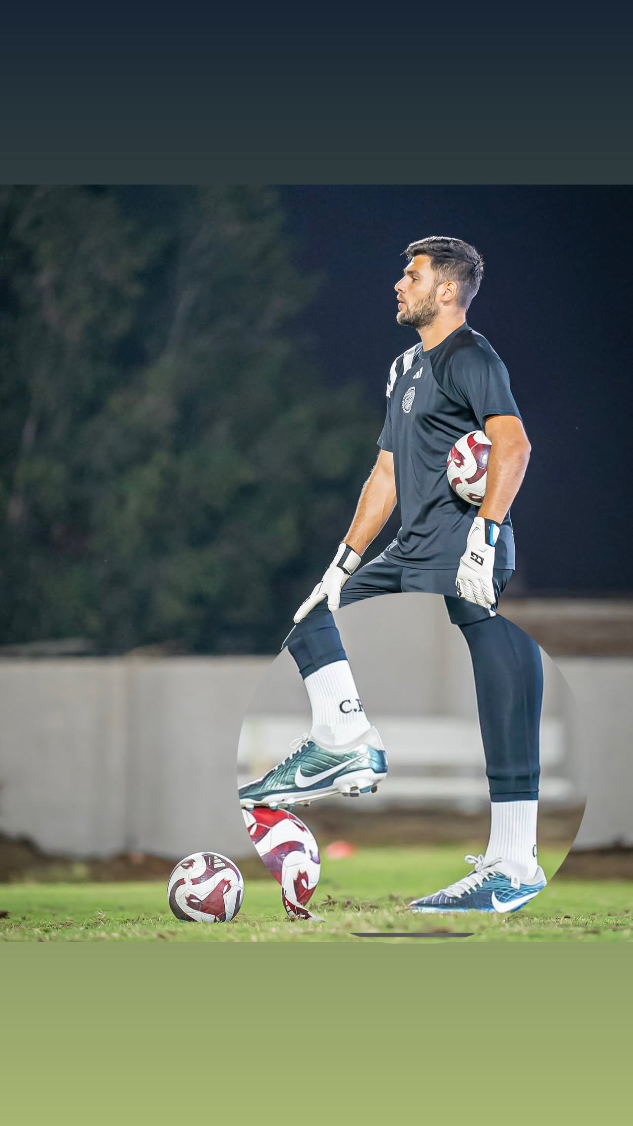 Mix & Match: 2 Premium Grip Socks + 2 Premium Calf Sleeves.