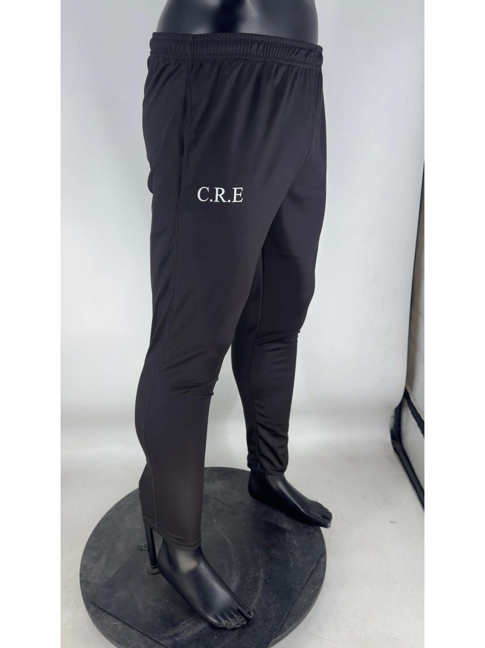 Training Set – T-Shirt, 1/4 Zip Top & technical bottoms