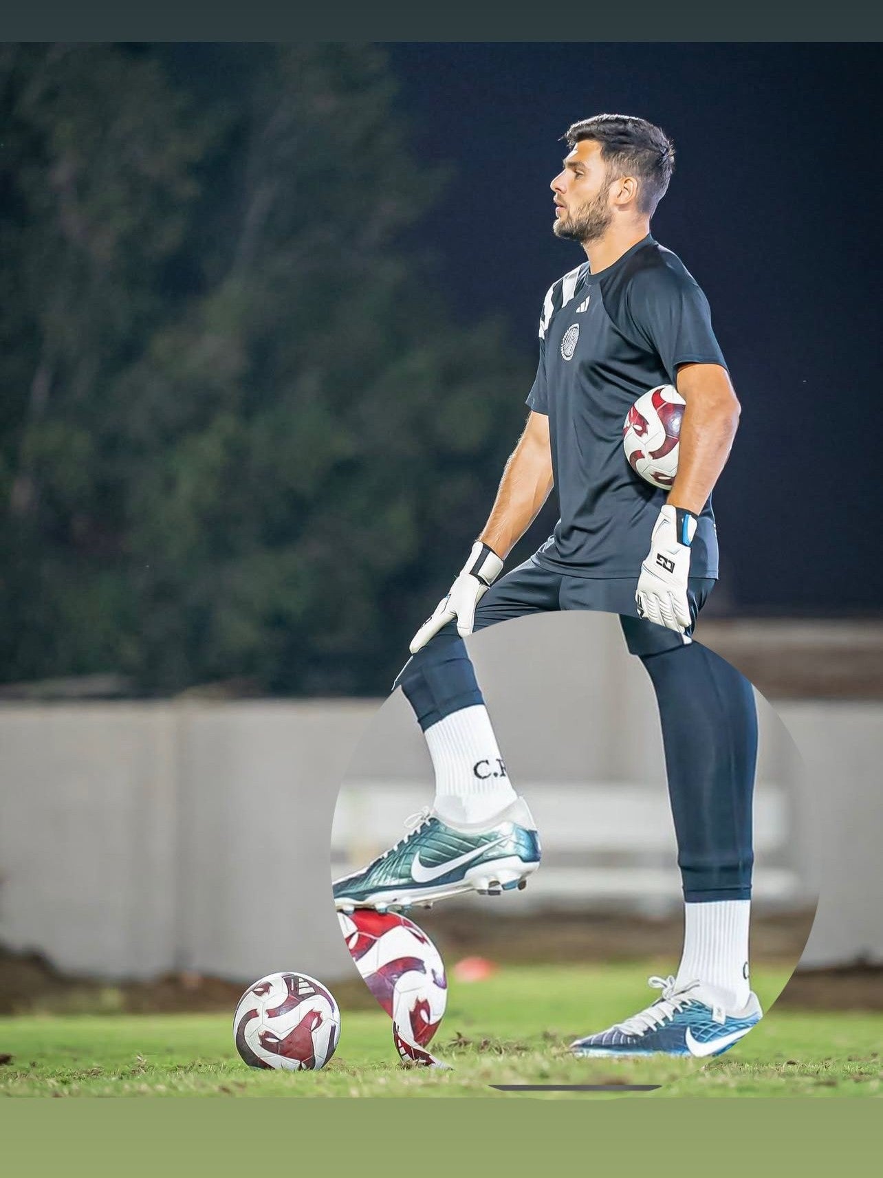 Mix & Match: 2 Premium Grip Socks + 2 Premium Calf Sleeves.
